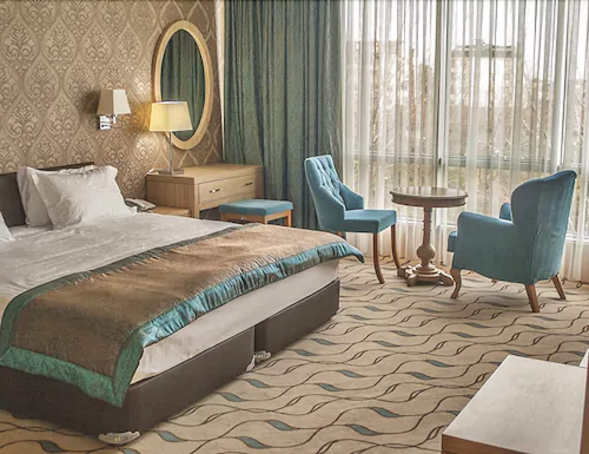 マルギ ホテル エディルネ エクステリア 写真 A room at the hotel