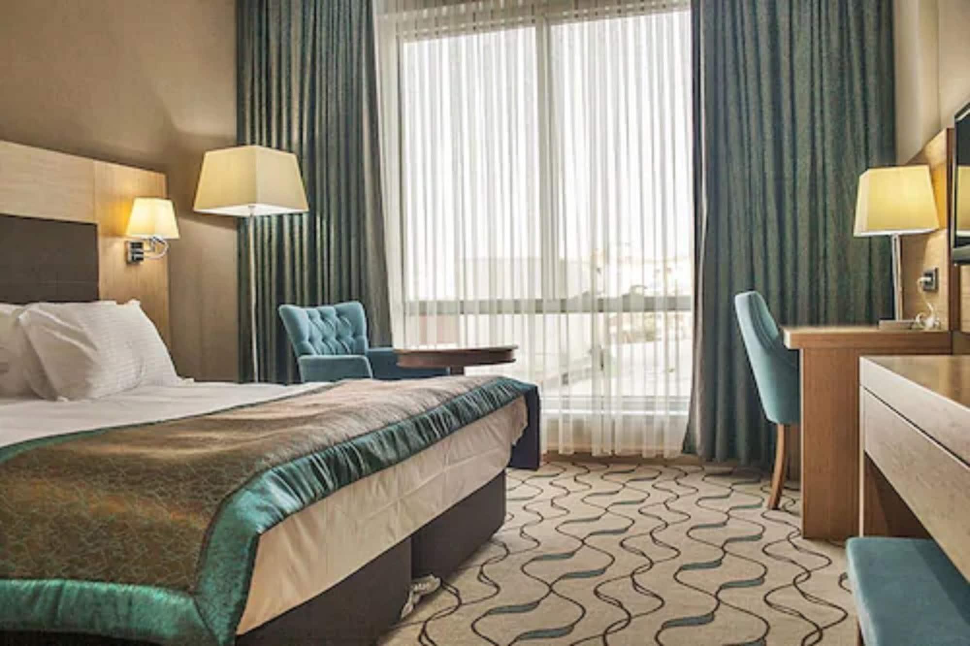 マルギ ホテル エディルネ エクステリア 写真 A room at the hotel