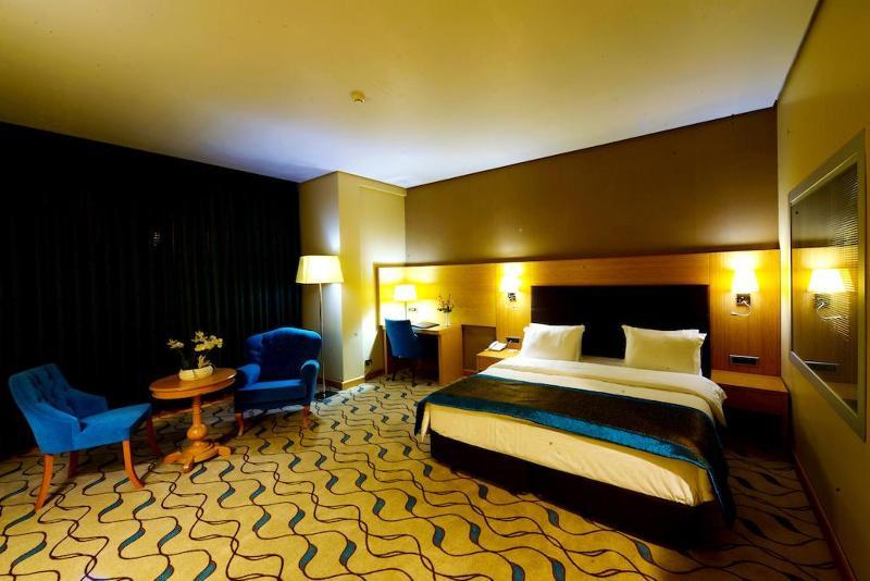 マルギ ホテル エディルネ エクステリア 写真 A room at the hotel
