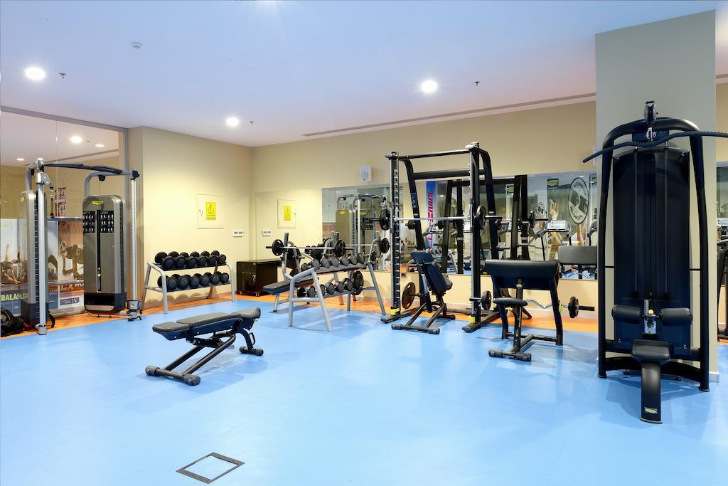 マルギ ホテル エディルネ エクステリア 写真 A gym at the hotel