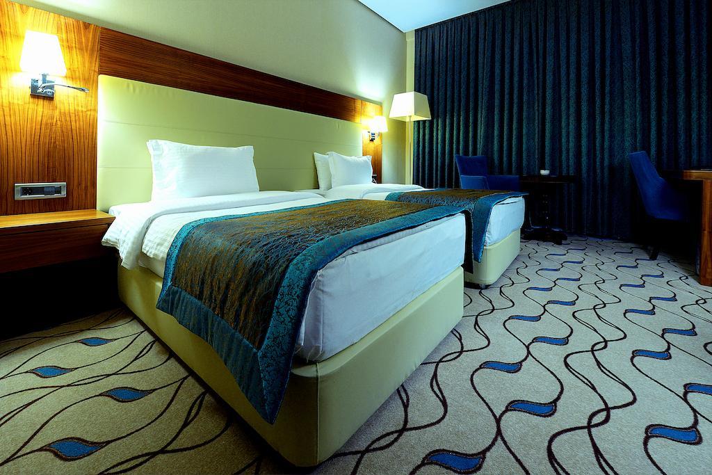 マルギ ホテル エディルネ エクステリア 写真 A room at the hotel